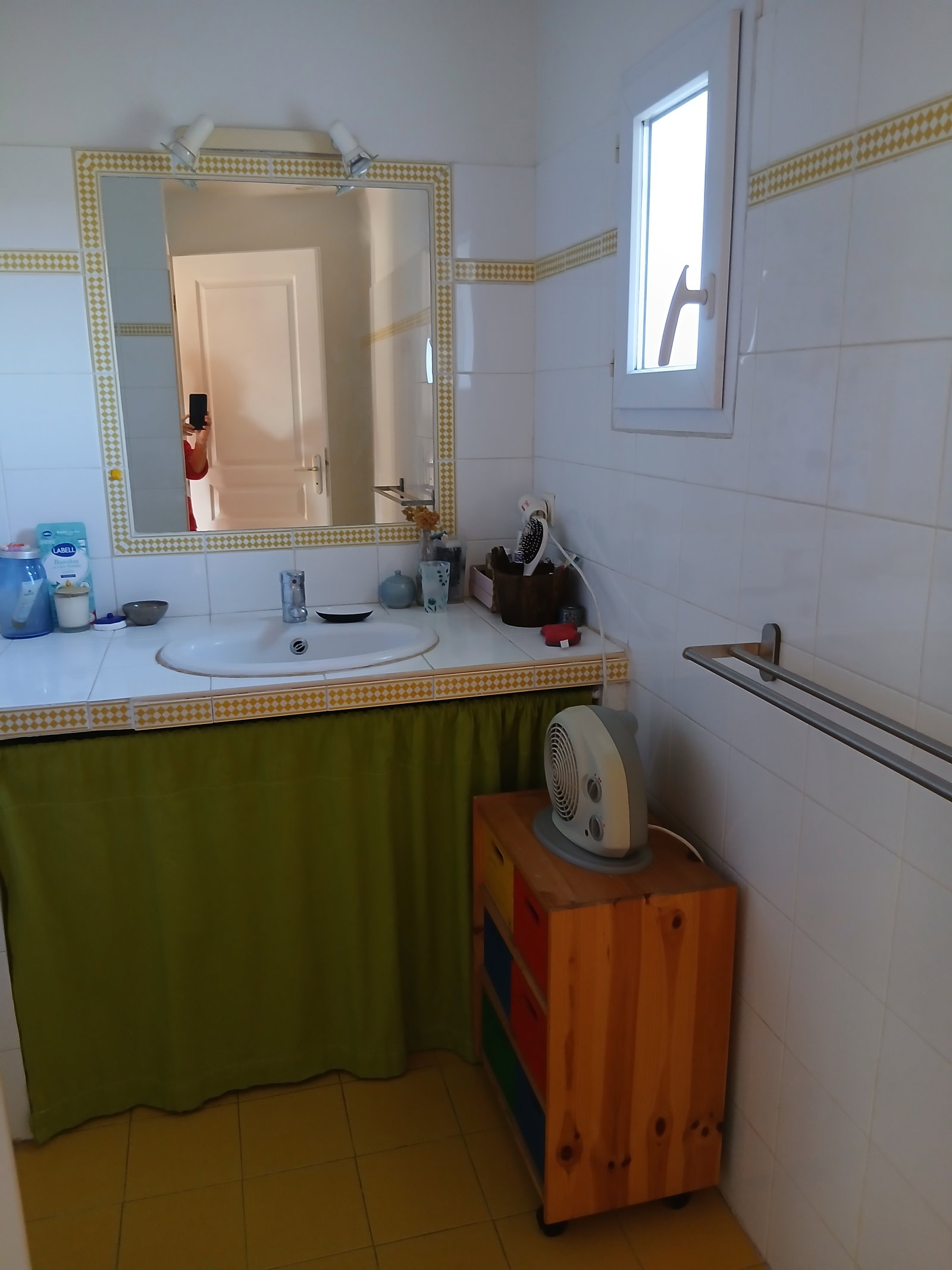 Homestay Nîmes 56145