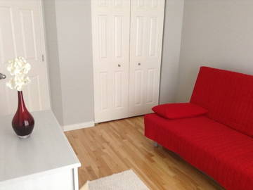 Roomlala | Umeblowany pokój do wynajęcia w Montrealu
