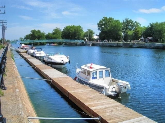 Zakwaterowanie U Rodziny Montréal 54950