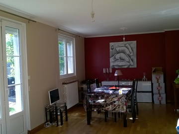 Roomlala | UMEBLOWANY POKÓJ W DOMU WSPÓLNYM