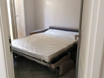 Roomlala | Umeblowany pokój w mieszkaniu 3 pokojowym