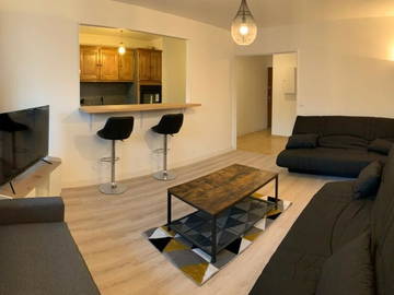 Roomlala | Umeblowany pokój w mieszkaniu współdzielonym dostępny od 6 marca - RER A & Un