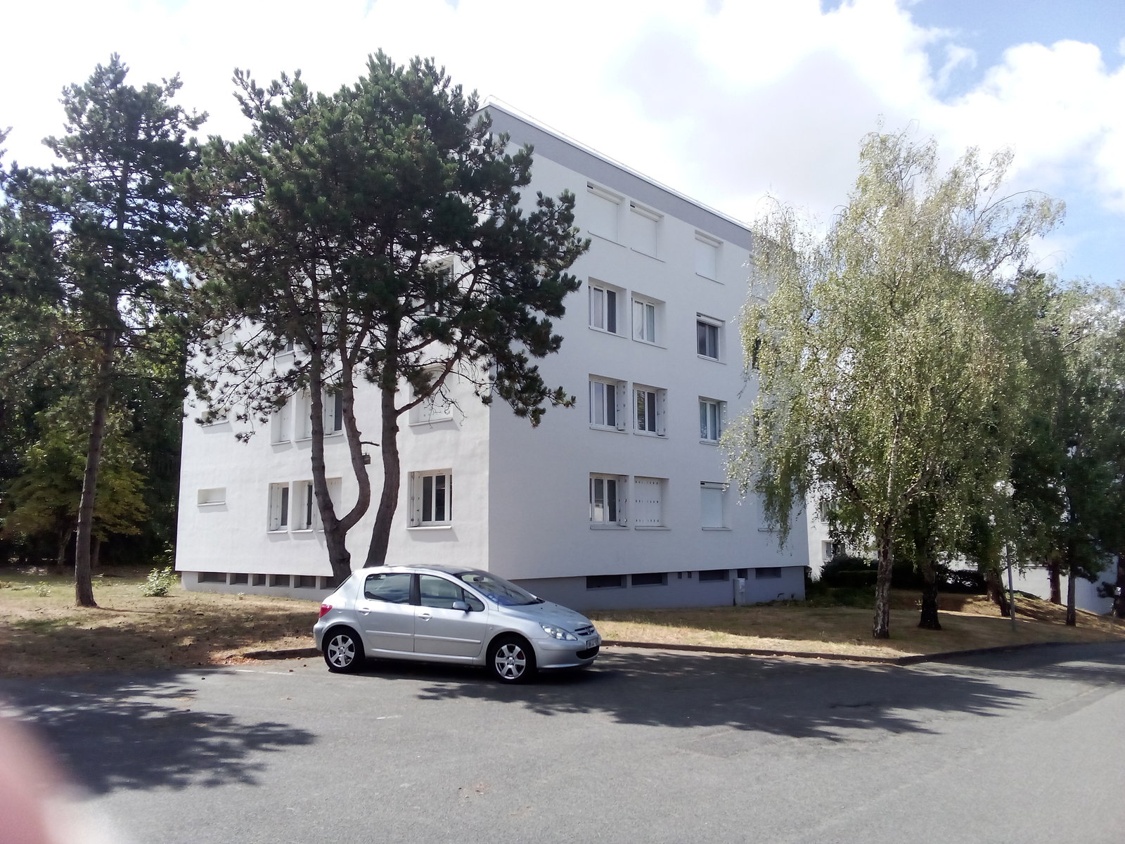 Kolokacja Saint-Sébastien-sur-Loire 647054