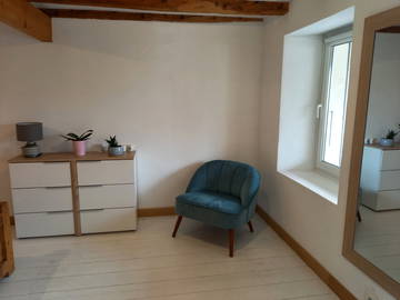 Roomlala | Umeblowany pokój w wiejskim domu w Thoiry