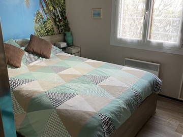 Roomlala | Umeblowany pokój z niezależną łazienką