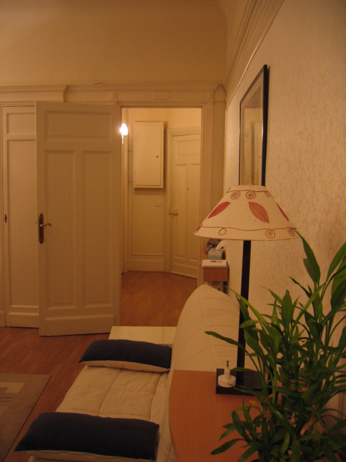 Estudio Independiente Paris 240477