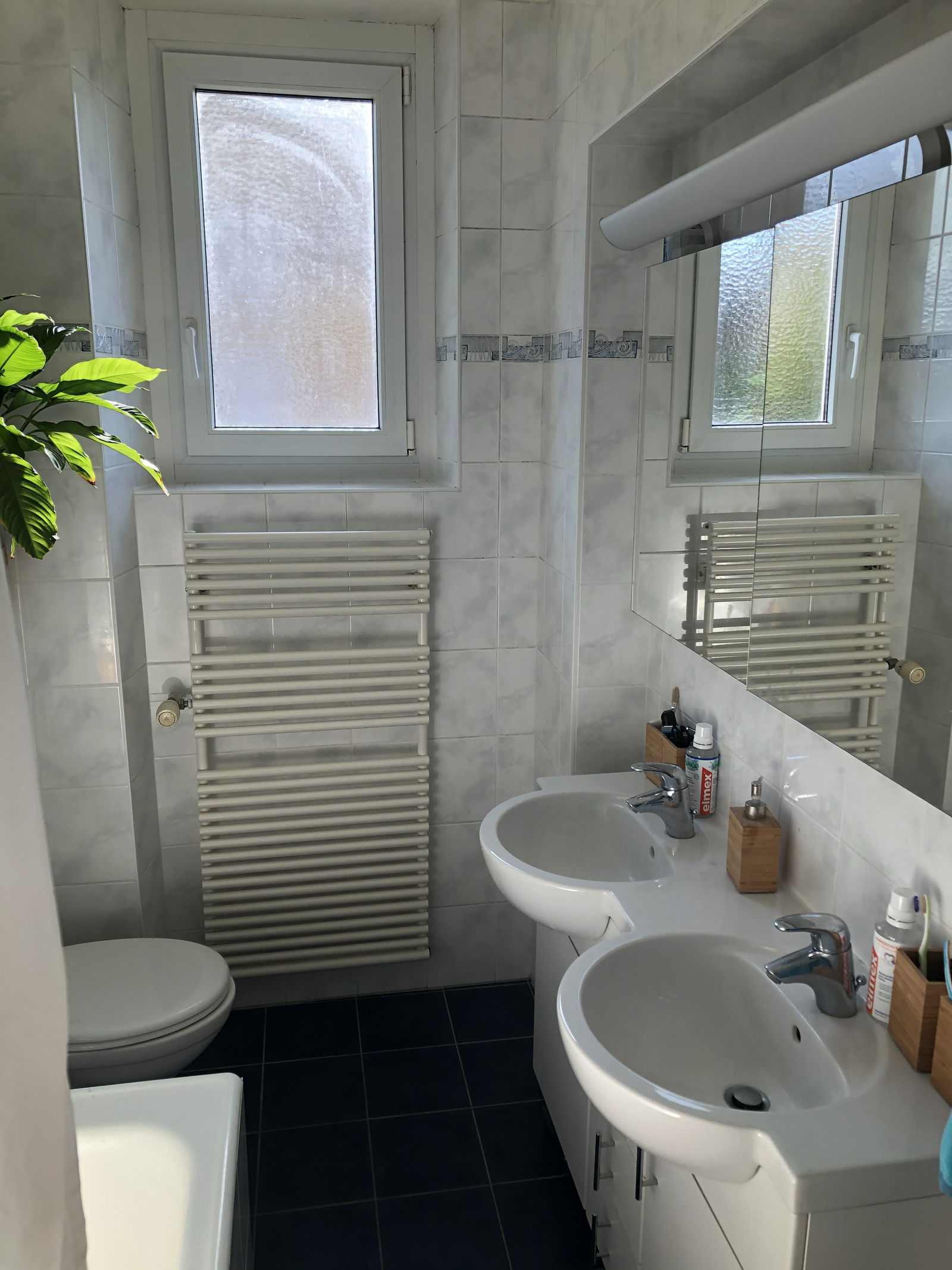 Collocazione Lausanne 242405