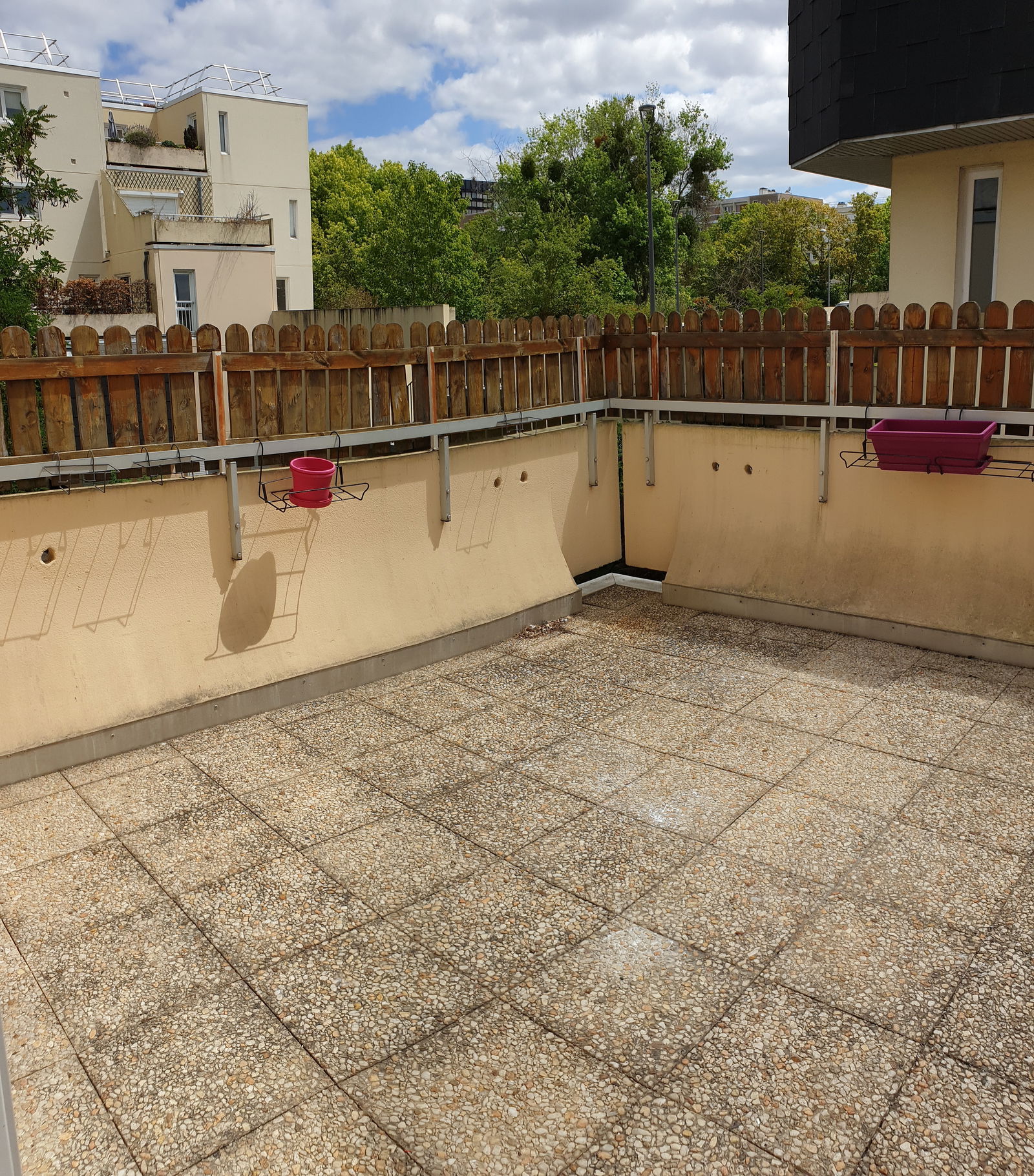Colocación Cergy 258134