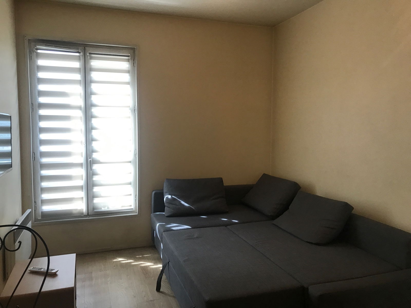 Estudio Independiente Paris 181330