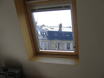 Room For Rent Paris 30318