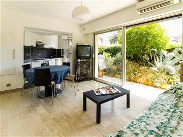 Logement Entier Le Cannet 249767-8