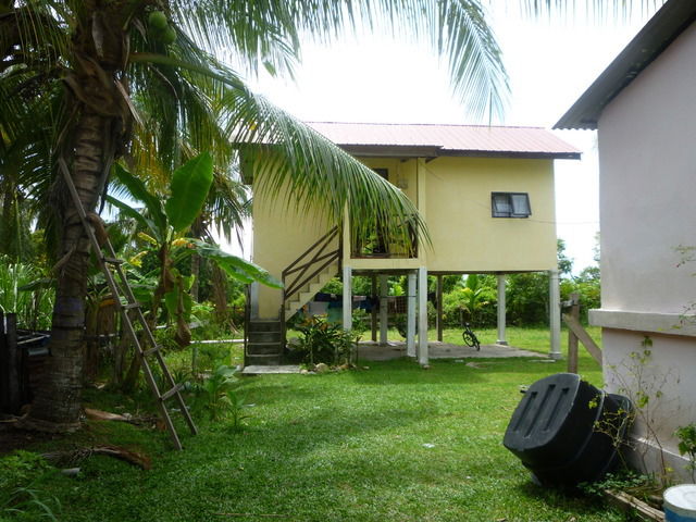 Habitaciones De Huéspedes Kuala Besut 11031