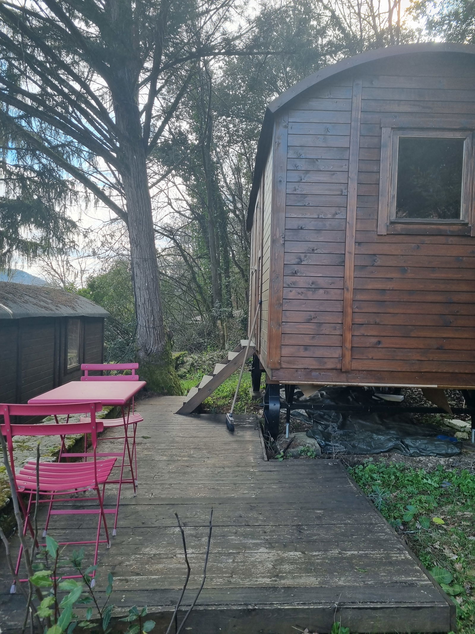 Estudio Independiente Saint-Vincent-de-Cosse 265328