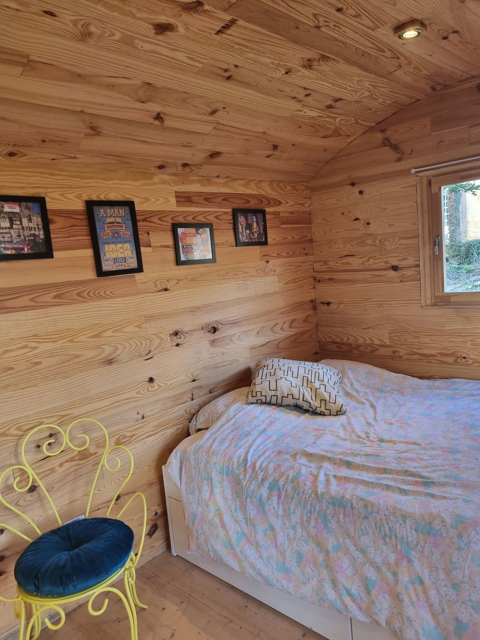 Estudio Independiente Saint-Vincent-de-Cosse 265328