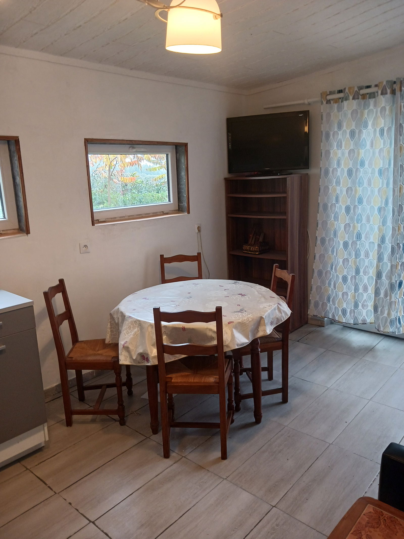 Unabhängiges Studio Saint-Caradec-Trégomel 493558