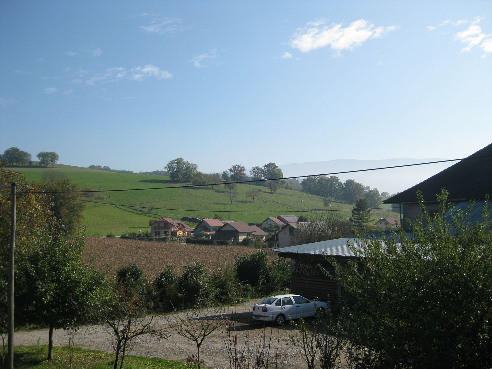 Unabhängiges Studio Boussy 70002