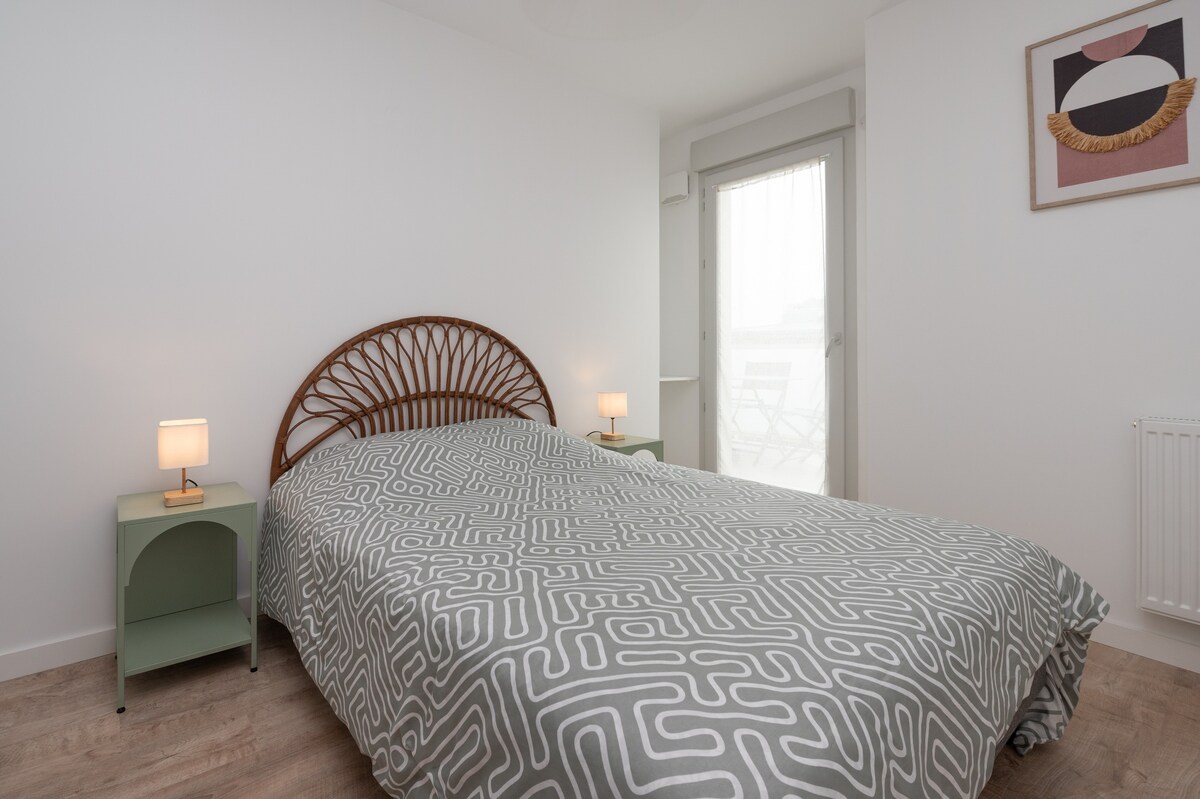 Entire Home Vannes 667079