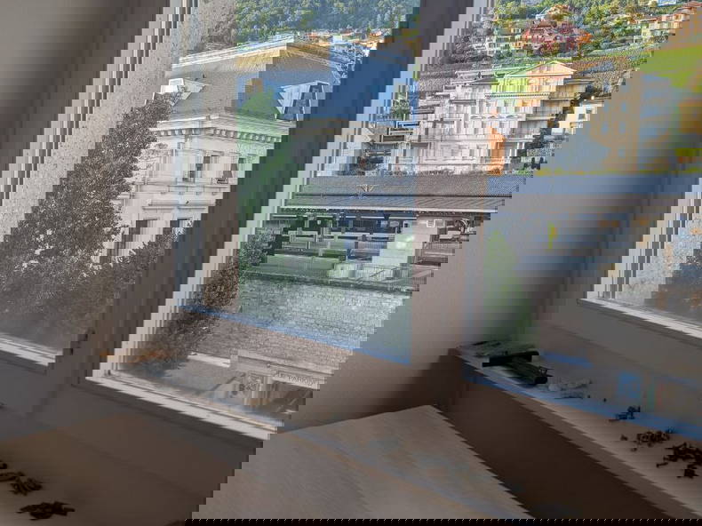 Quedarse En Casa Montreux 597015-3