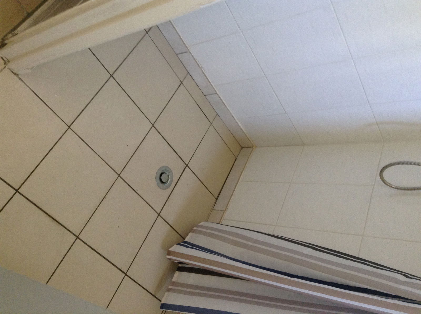 Logement Entier Stains 97777