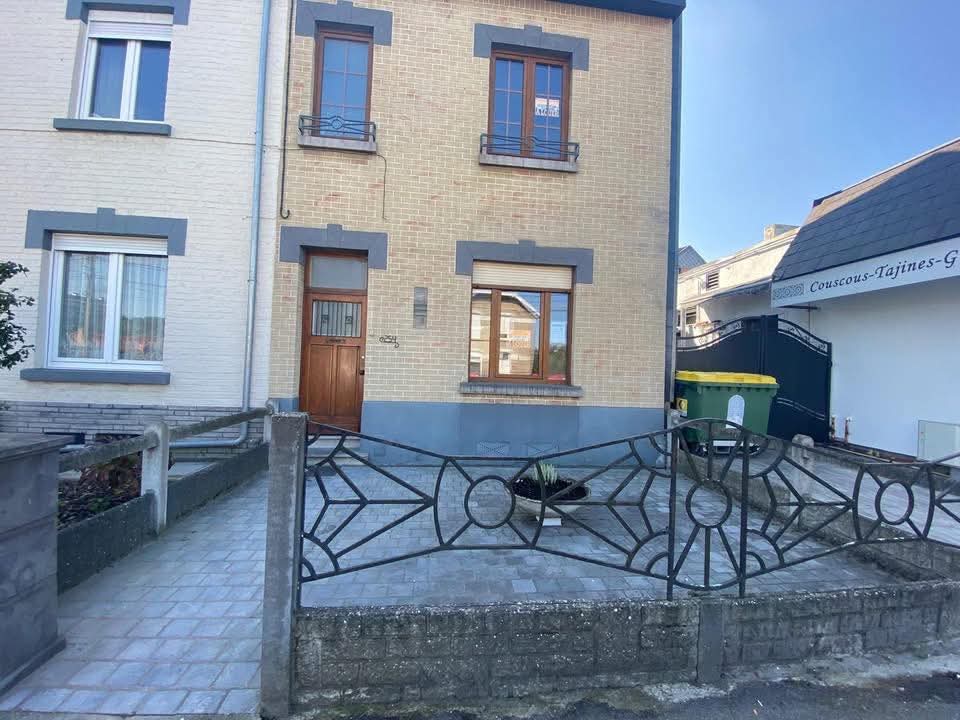 Kolokation Mons 574720