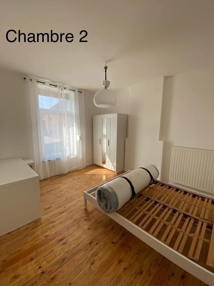 Kolokation Mons 574720