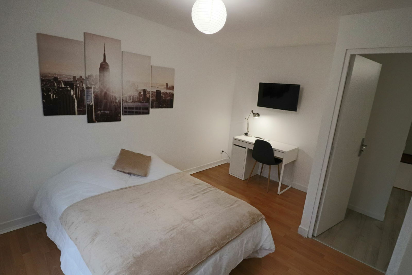 Colocation Cergy 232300