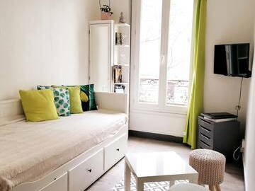 Roomlala | Urocze mieszkanie Montmartre Paryż