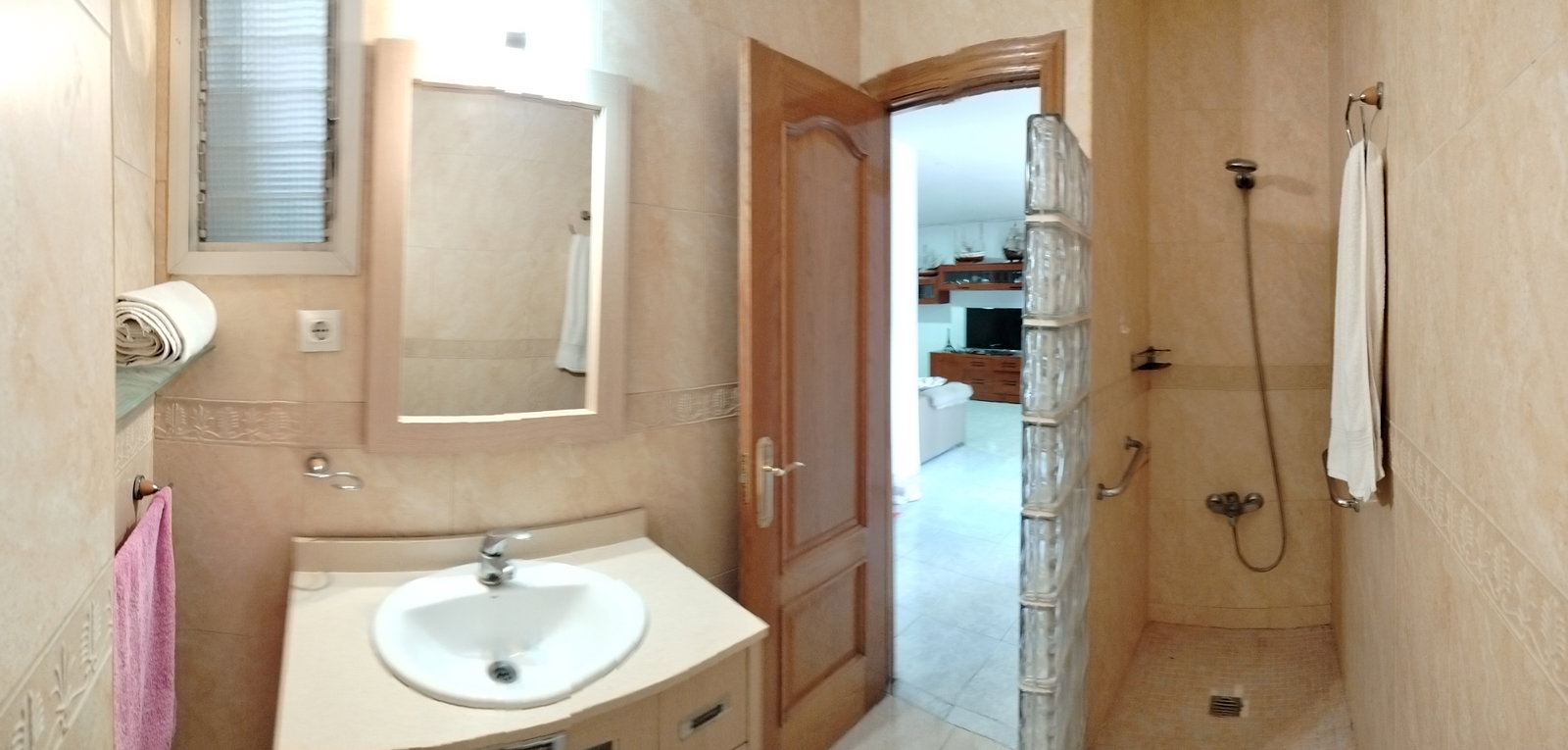 Homestay Paterna 677922