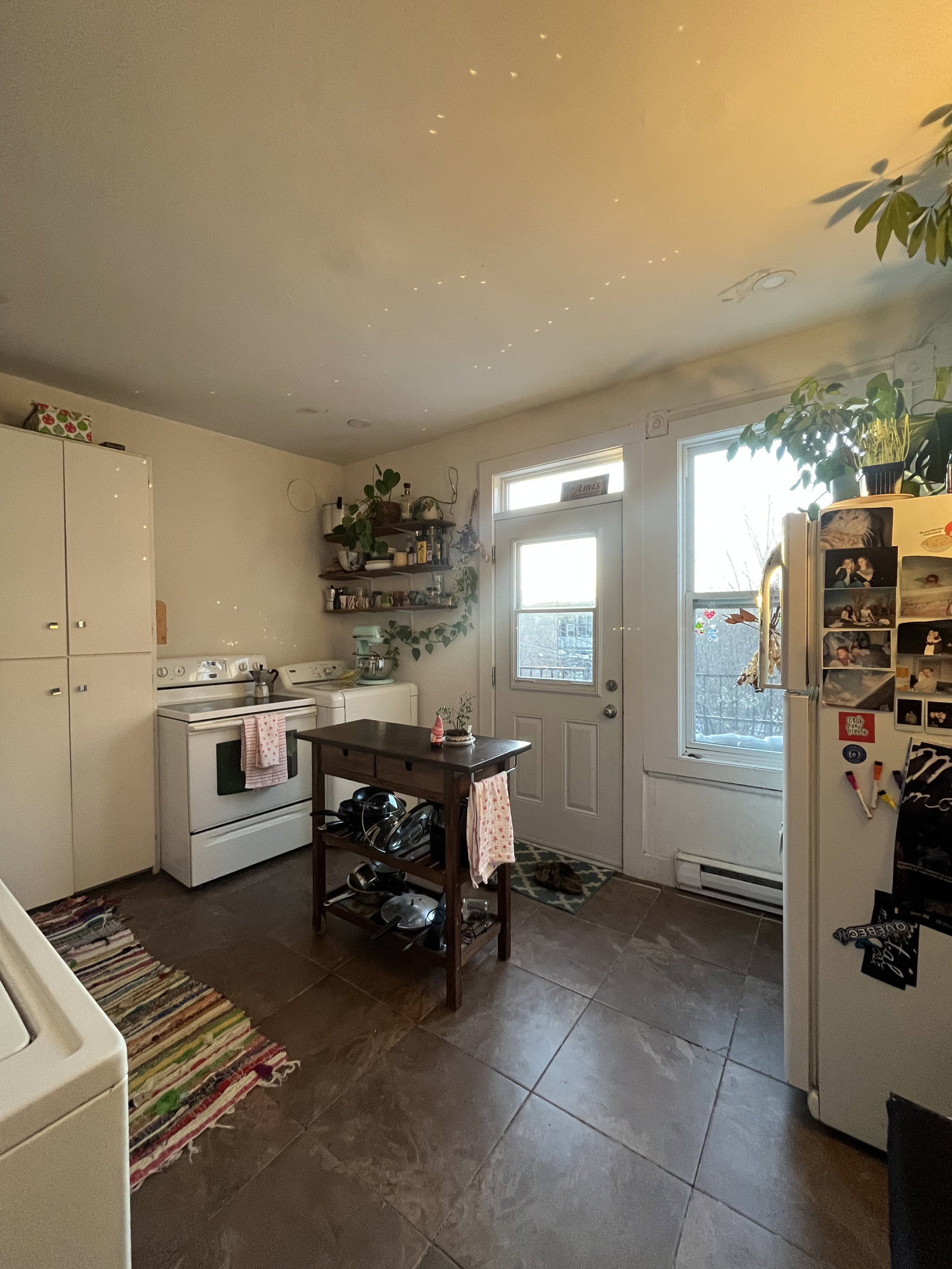 Hela Huset Montréal 662395