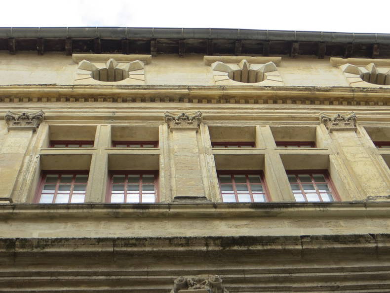 Logement Entier Uzès 664713-3