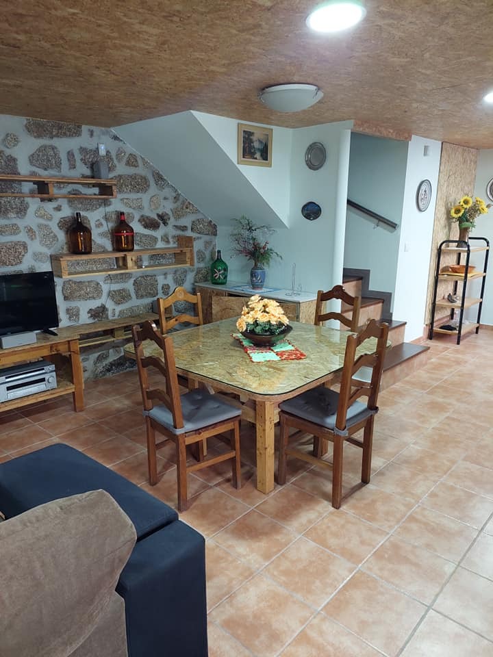 Toda La Casa Guarda 257257