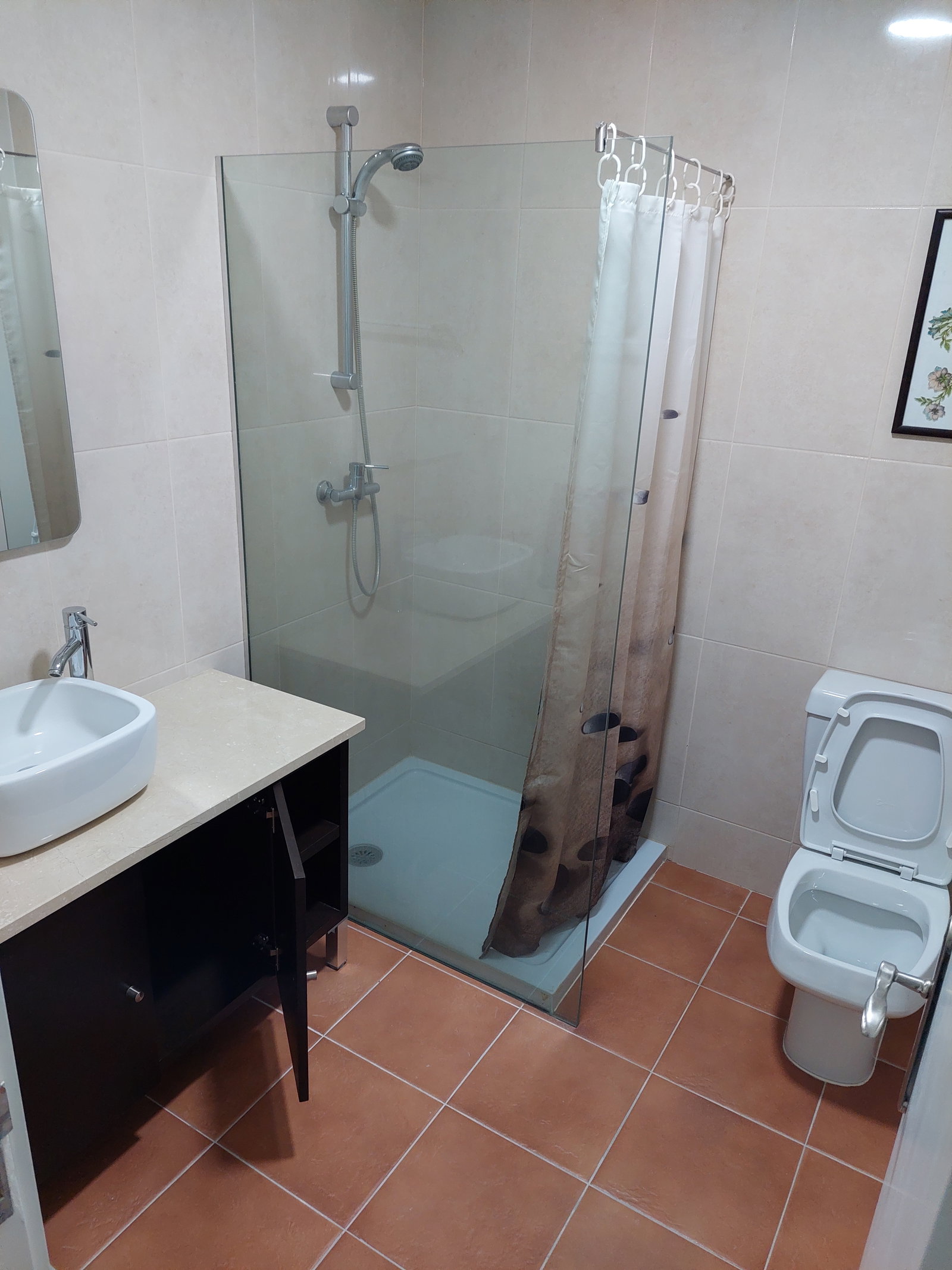 Toda La Casa Guarda 257257