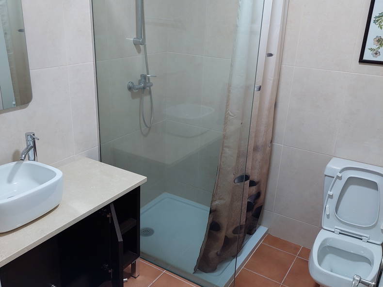 Toda La Casa Guarda 257257-4