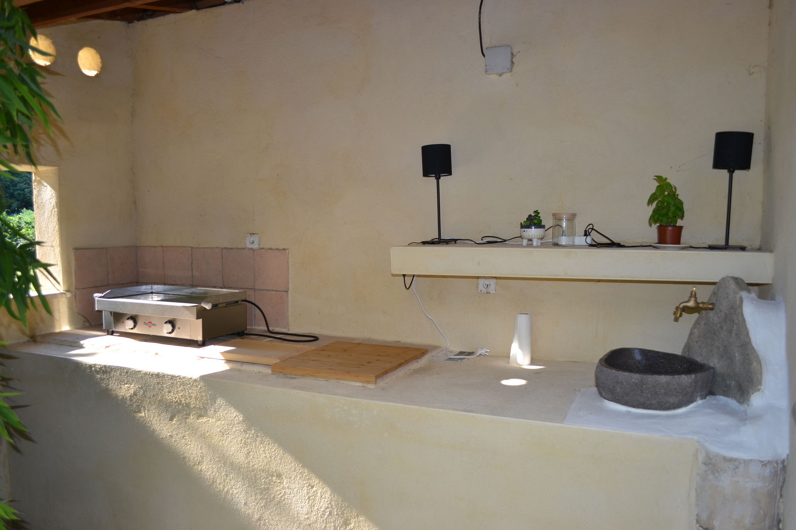 Entire Home Saint-Laurent-des-Arbres 235445