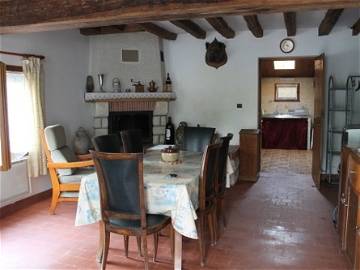 Room For Rent Cosne-Cours-Sur-Loire 70205