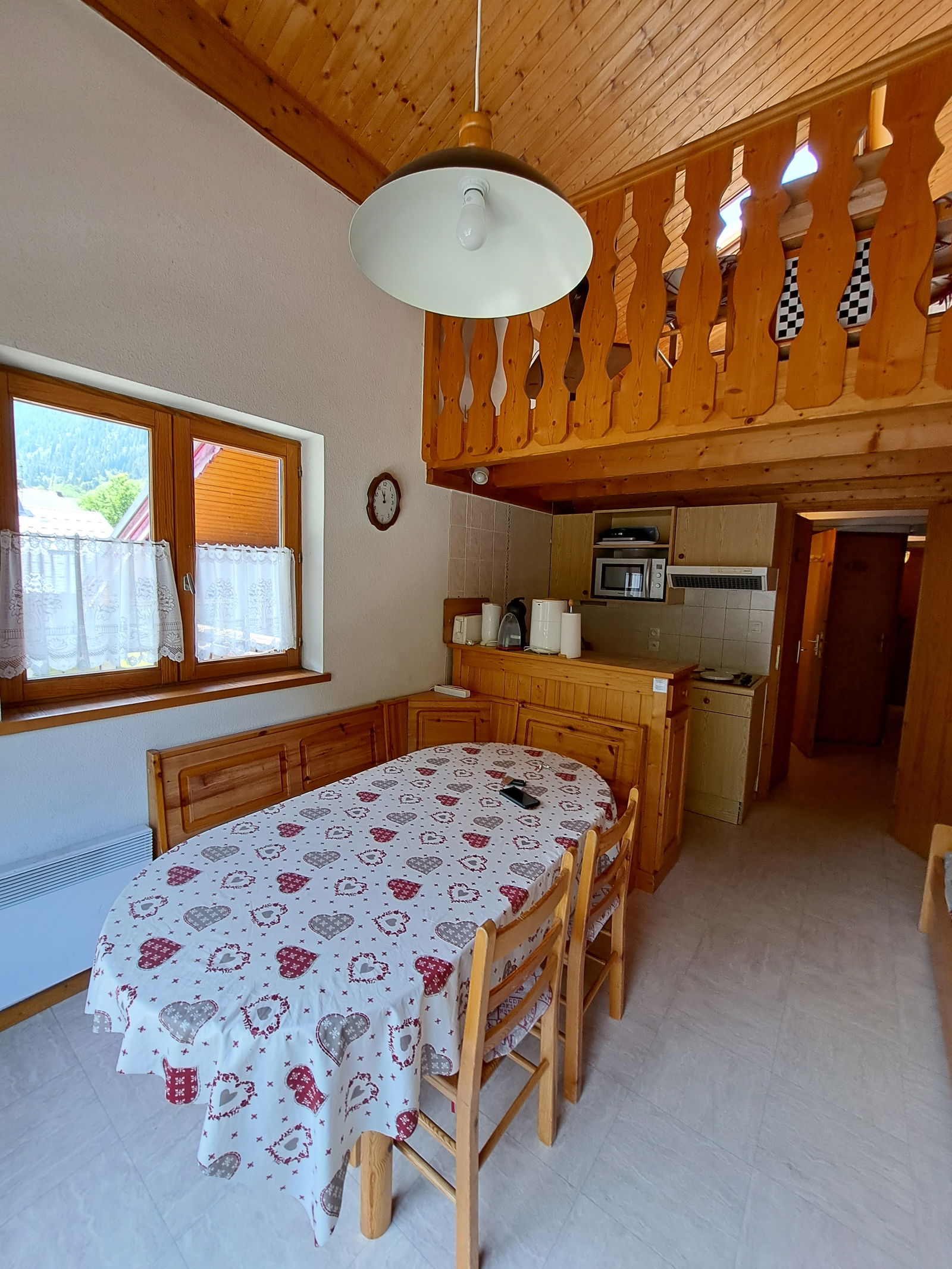 Oberoende Studio Châtel 404315