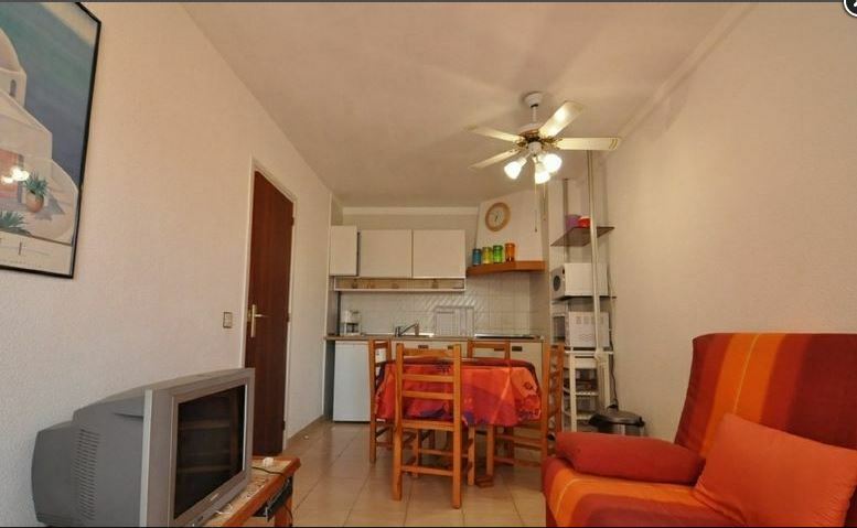 Oberoende Studio Roses 158775