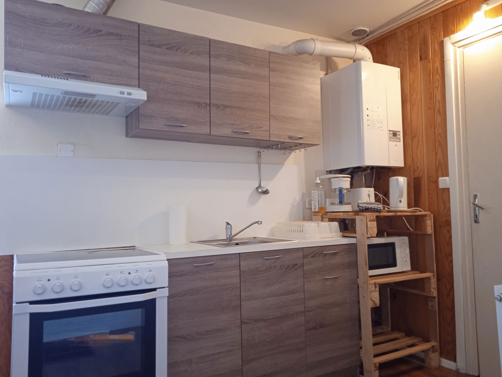 Hela Huset Firmi 250811