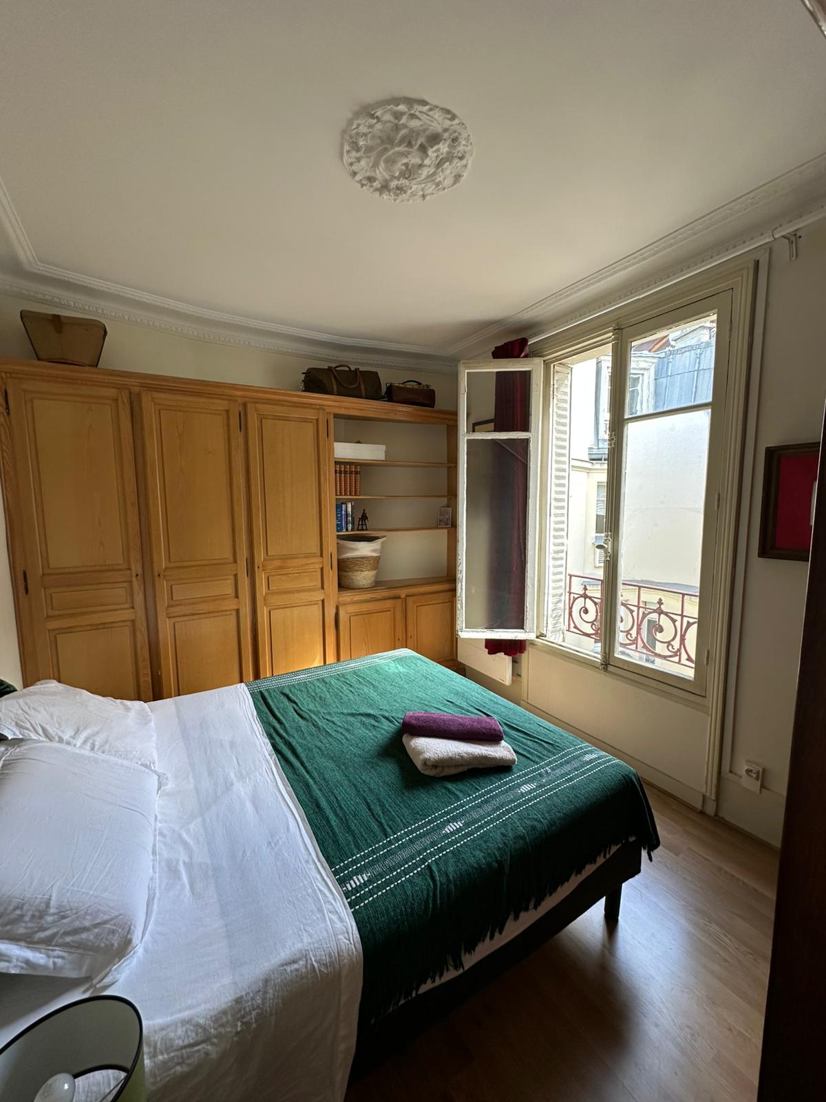 Hjemmeophold Paris 645867