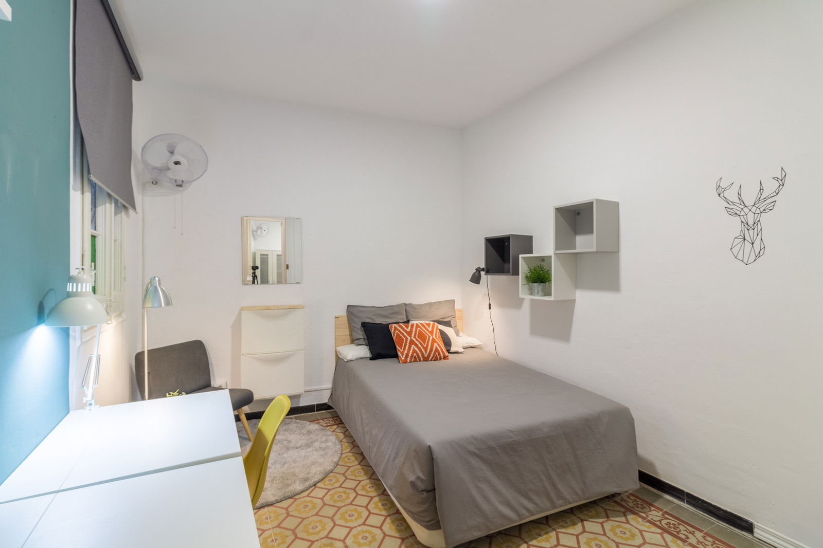 Hjemmeophold Barcelona 246004