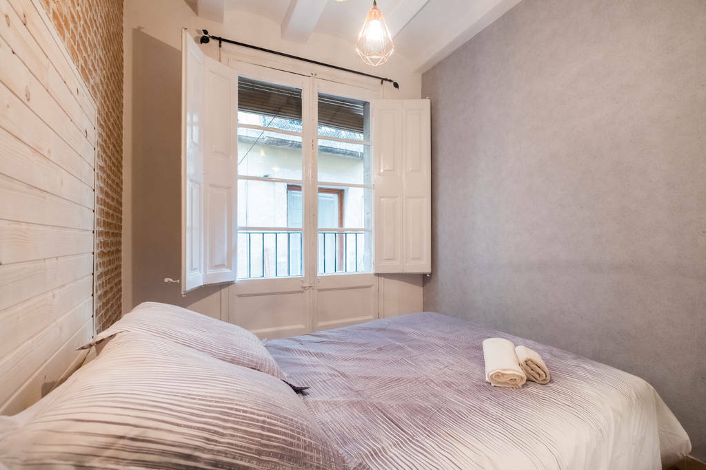 Hjemmeophold Barcelona 200319