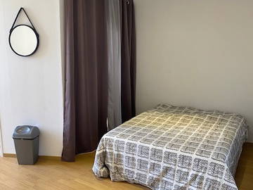 Roomlala | Værelse med eget badeværelse udlejes 
