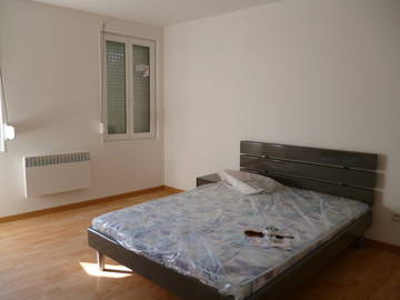 Roomlala | Værelse til leje