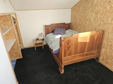 Roomlala | Værelse til leje 30 minutter fra Puy du fou