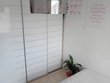 Roomlala | Værelse til leje i 70 m2 lejlighed