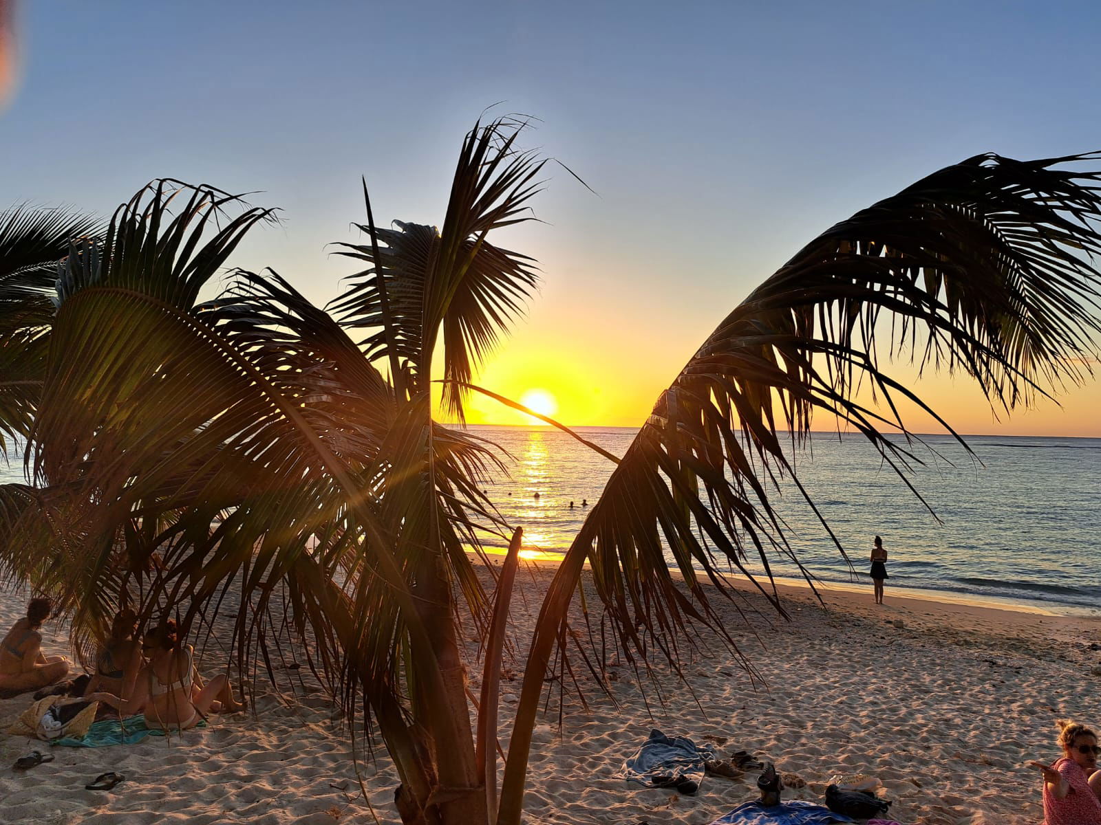 Onafhanklike Ateljee Flic en Flac 377961