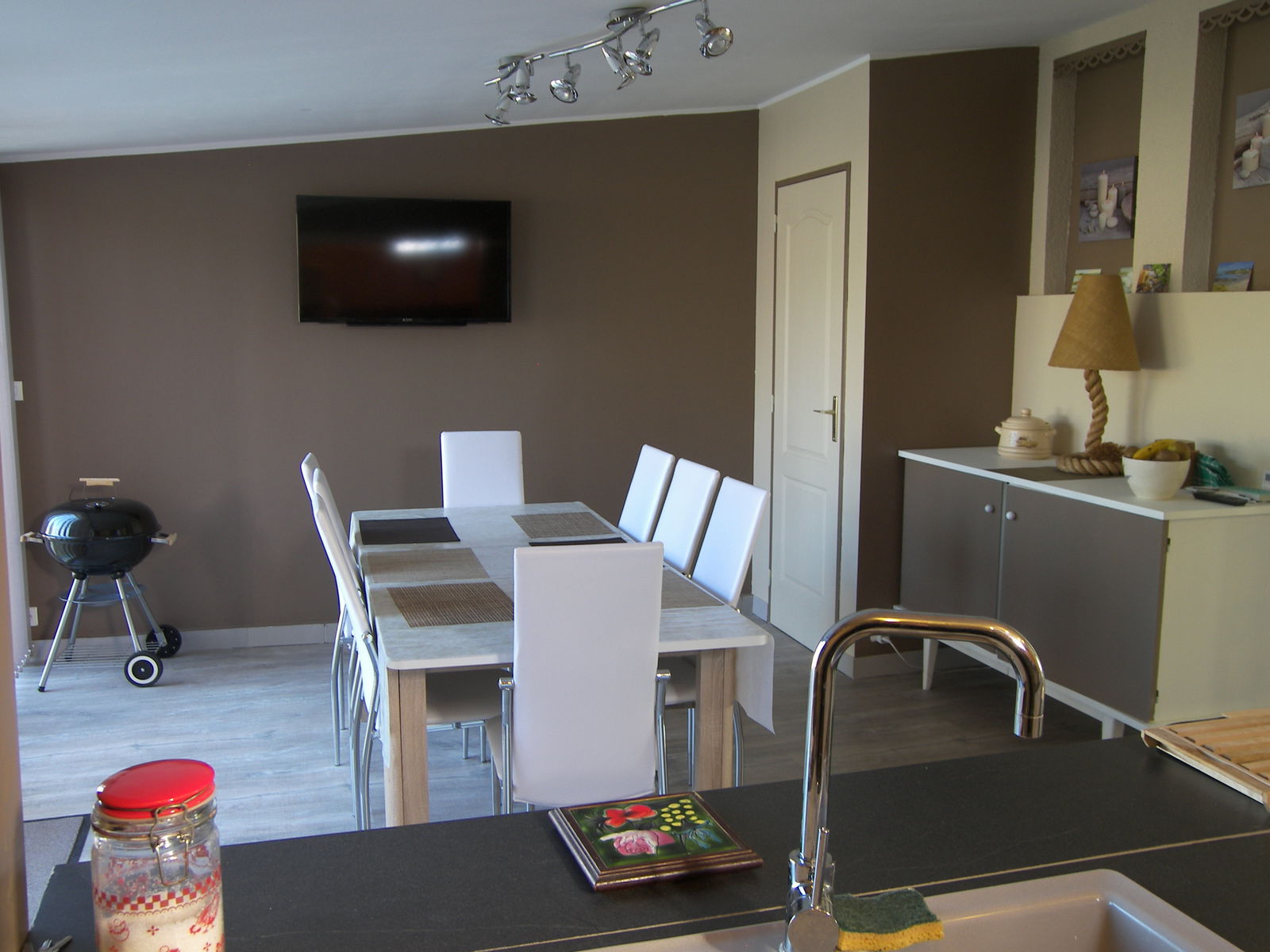 Onofhängeg Studio Port-Brillet 100399