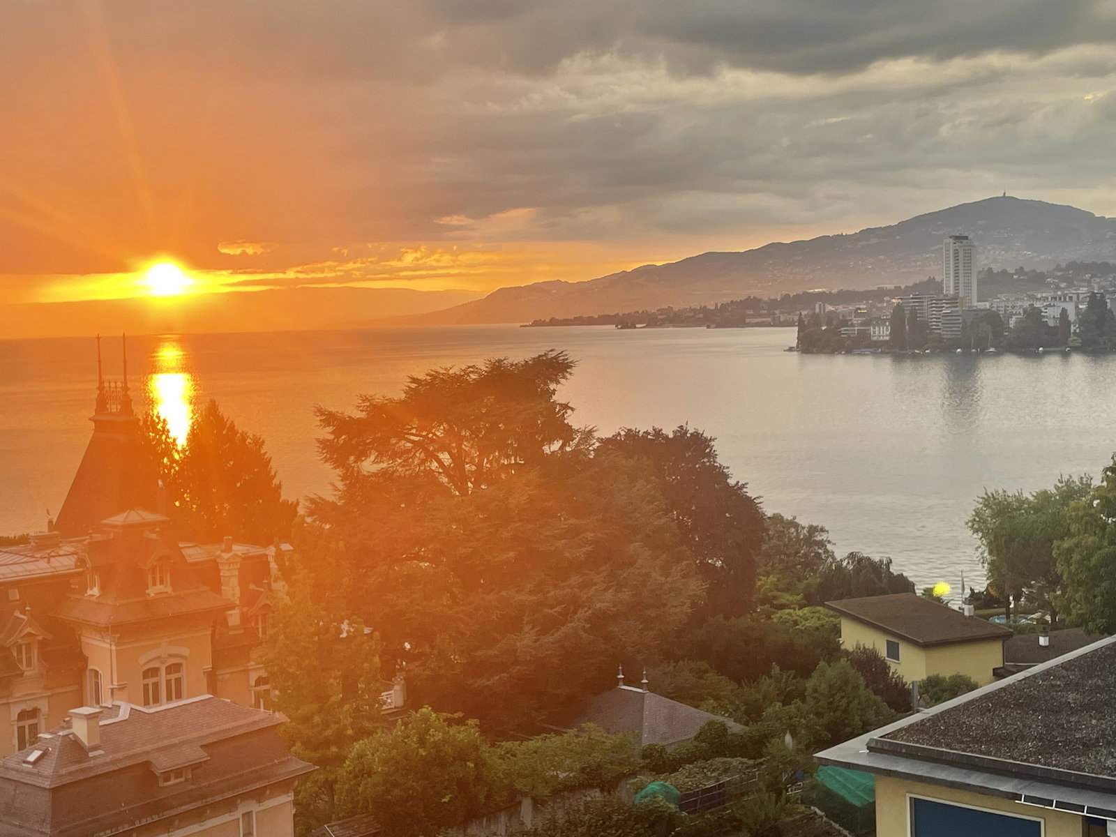 Ganz Haus Montreux 414339