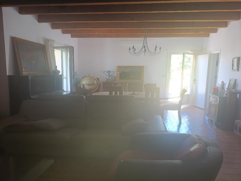 Quarto Em Casa Do Anfitrião Venelles 673420-5