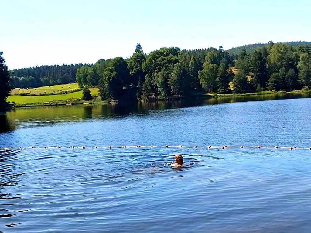 Entire Home Monts-de-Randon 363147-1